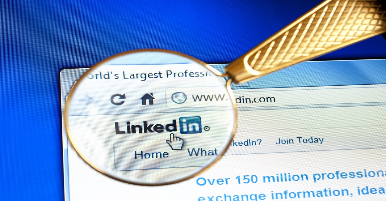 How To Seek A Job Using LinkedIn